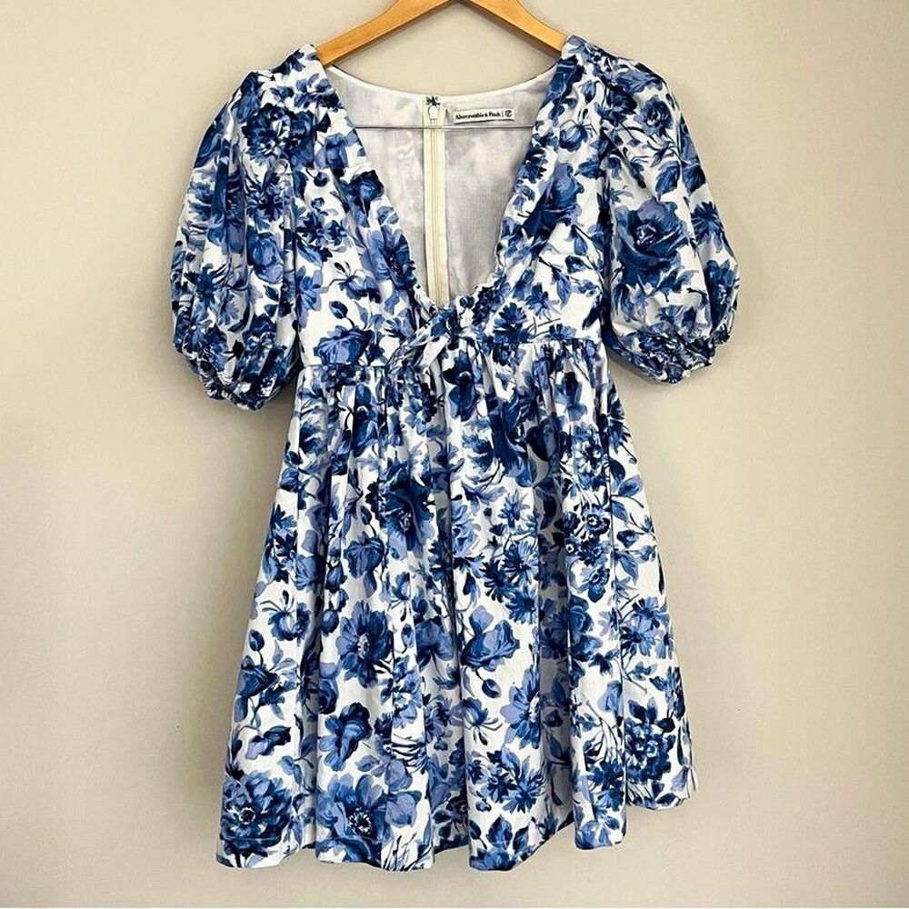 Abercrombie & Fitch Blue/White Floral Puff Sleeve V-Neck Mini Sundress XS/P